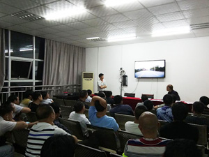 郴汽集團永興分公司，全面?zhèn)鋺?zhàn)“安全生產(chǎn)月”“安全生產(chǎn)萬里行”活動