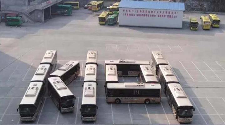 郴汽集團(tuán)13臺純電動公交車投放“K101”路運(yùn)行